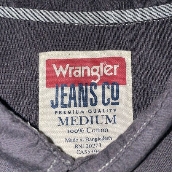 Wranglers button up shirt - Picture 5 of 8